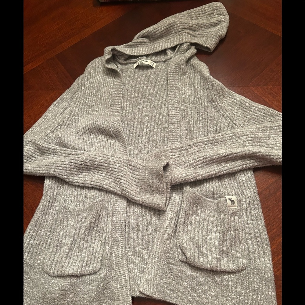Abercrombie kids hooded cardigan. size 9-10